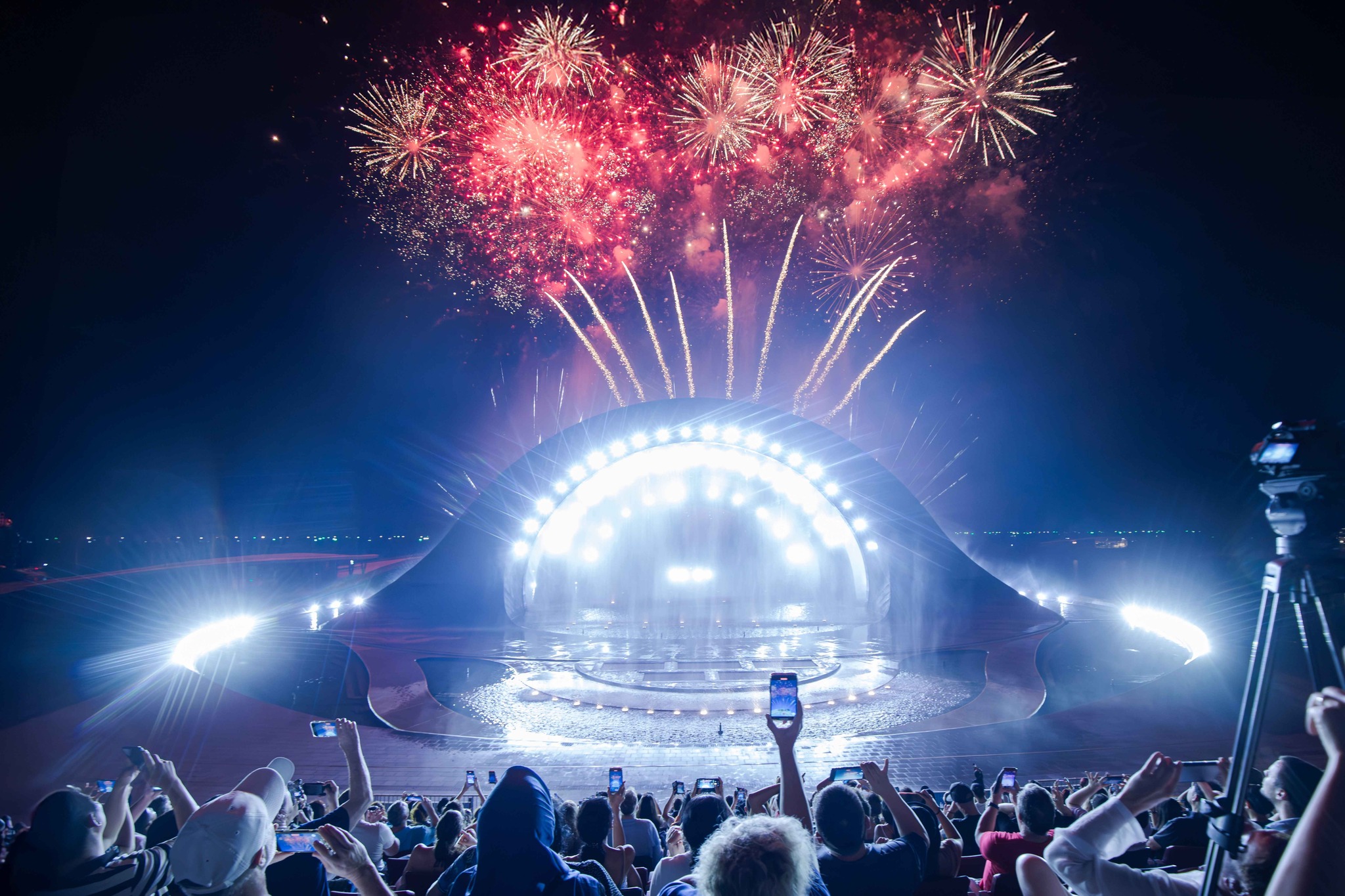 Hoạt động không thể bỏ qua cho bất cứ du khách nào khi ghé thăm Thị trấn Hoàng Hôn .jpg